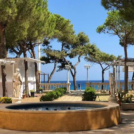 فندق Pete بلاتجا ذارو